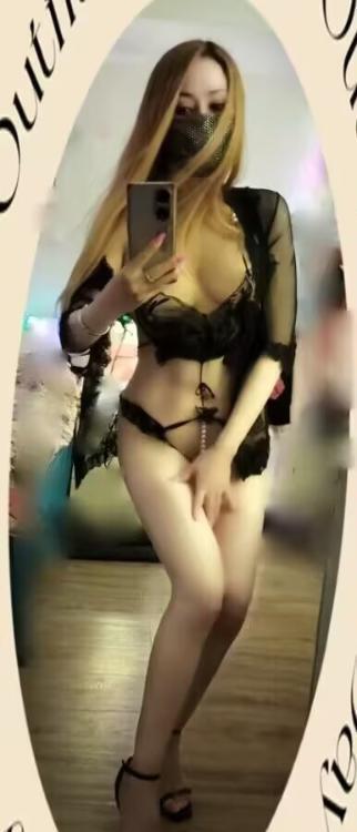 棒打痴女少妇美美