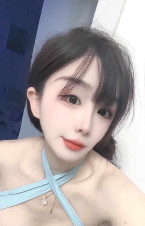 吴中性感小白虎