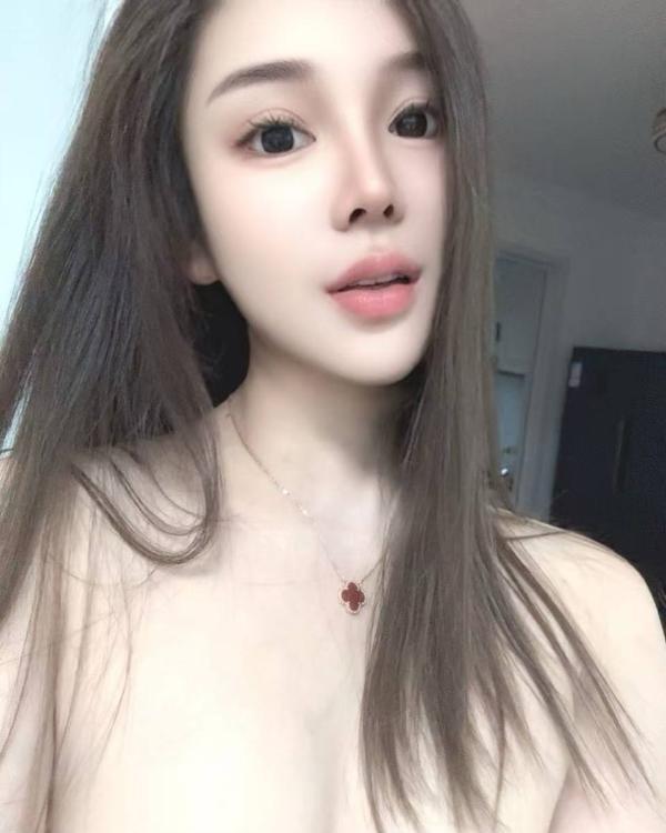 江阴妩媚颜值妹子