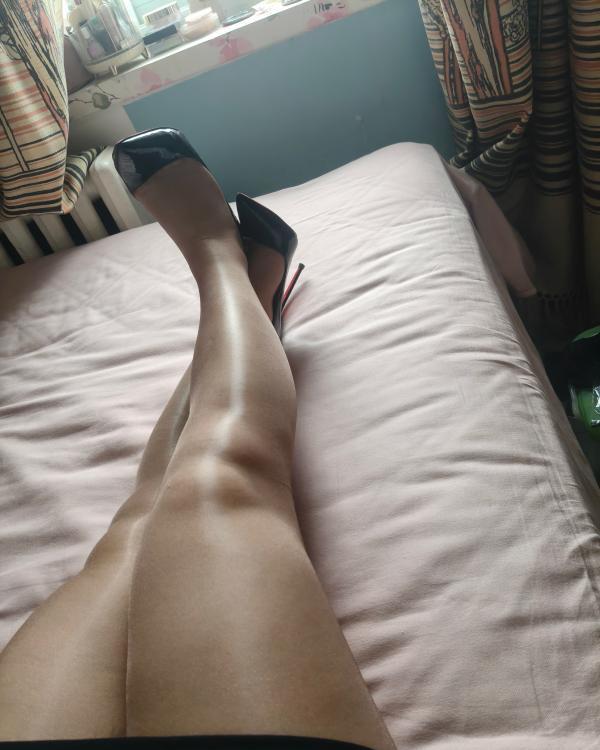 金台夕照附近丝袜姐姐