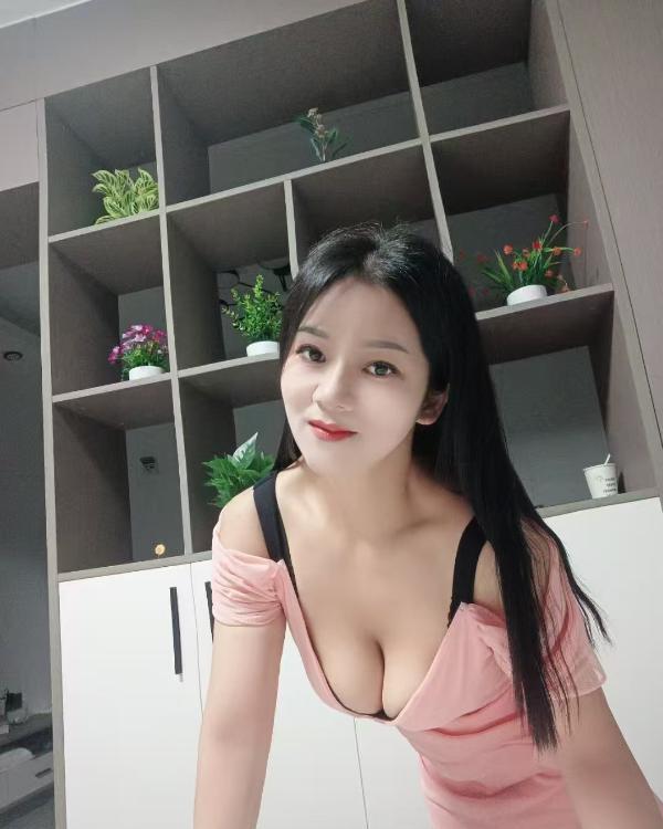 海珠小妮子老师