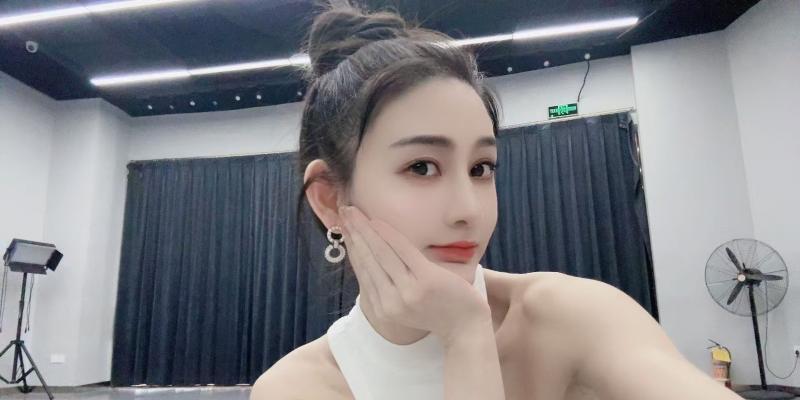 杭州舞蹈美女雅雯