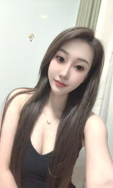 后入女友系美女老师