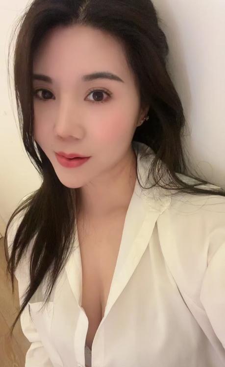 中春路地铁口小贝