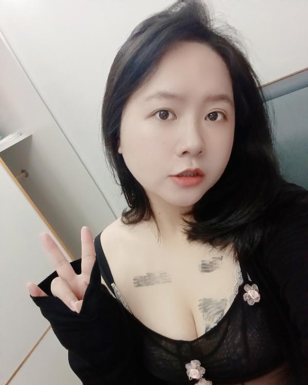 闵行浦江肉嘟嘟姐姐