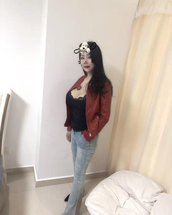 嘉兴胸大屁股大