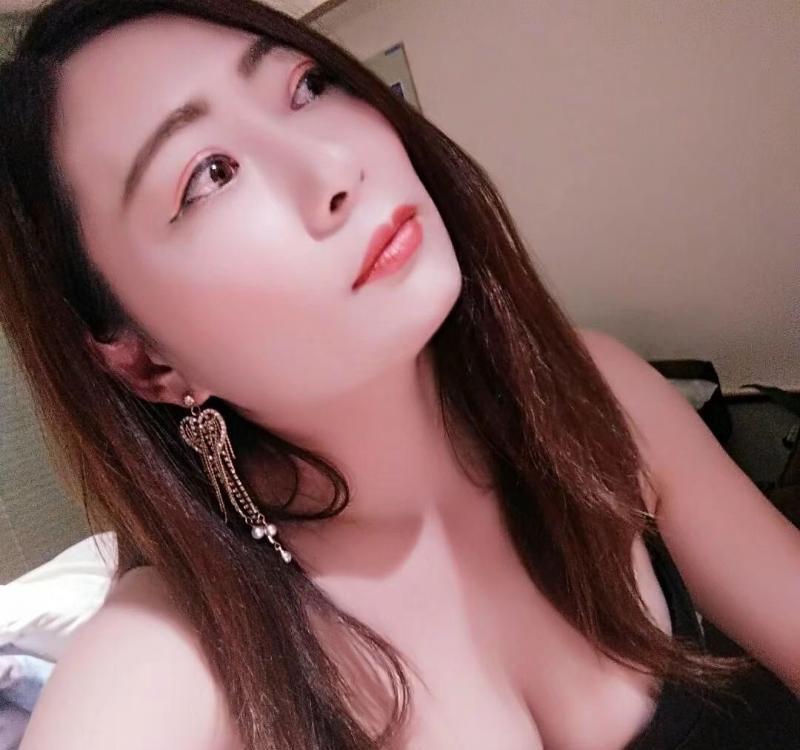 热情似火的少妇