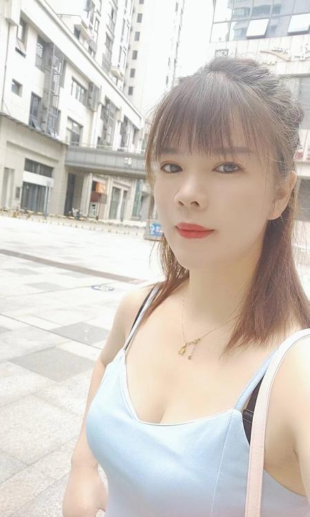 车震野战长腿小乔