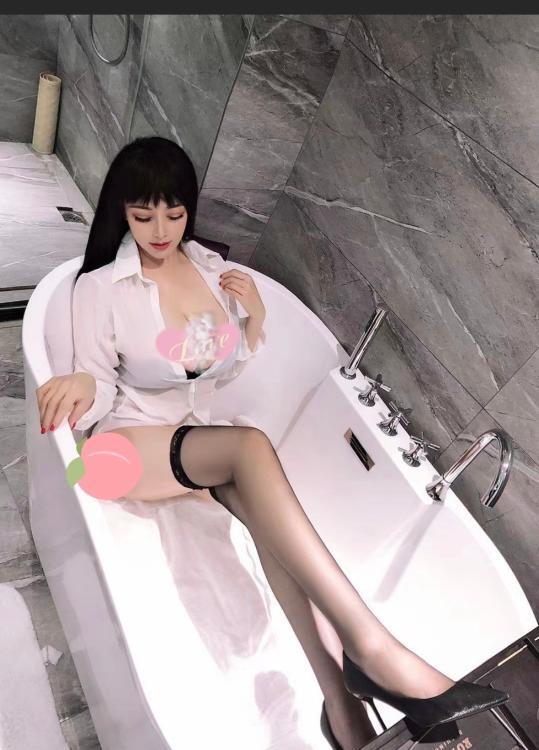 170熟女御姐菲儿