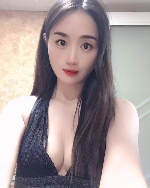 南坪身材火辣美女糖
