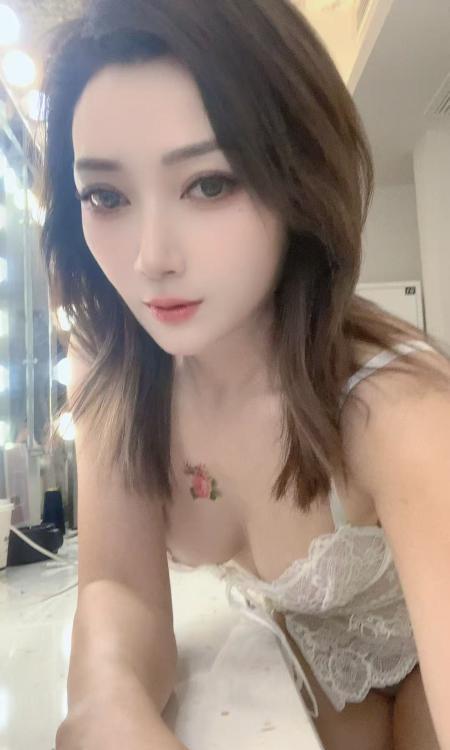 拱墅骚货大奶依依