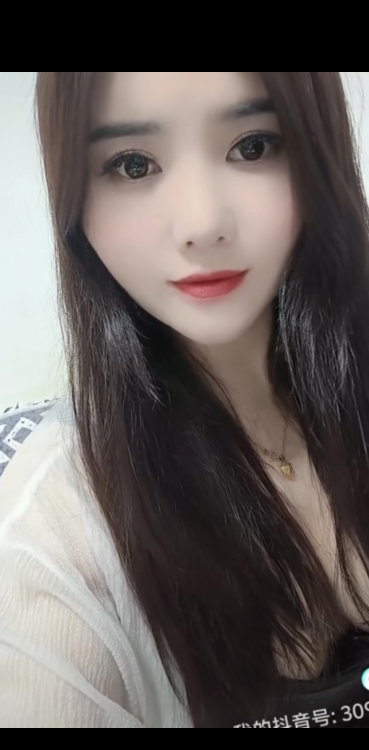 天河舌吻大屁股燕子