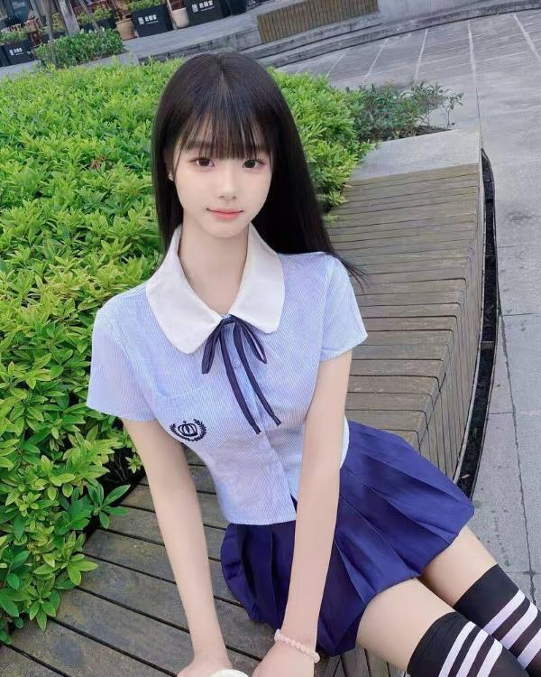 青春活力美少女