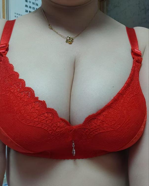 虹口大奶火凤凰