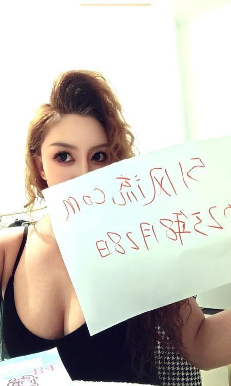 大理性感蜜桃臀