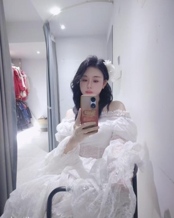 蜀山中项性感老师