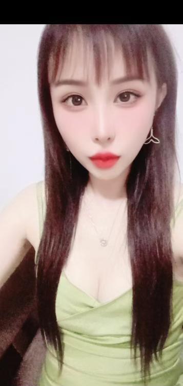 道里甜美小妹子