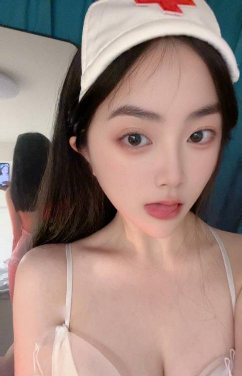 寮步角色扮演琪琪