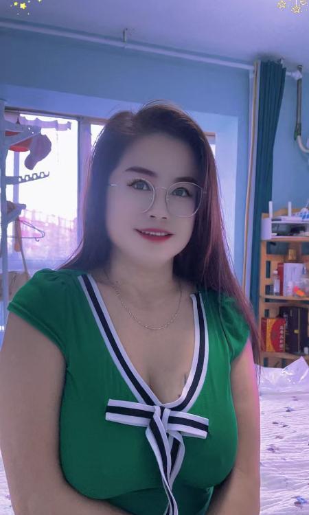 河北区奶牛大胸姐姐