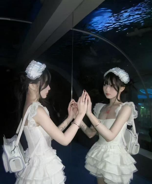 08白虎百变萝莉萱萱