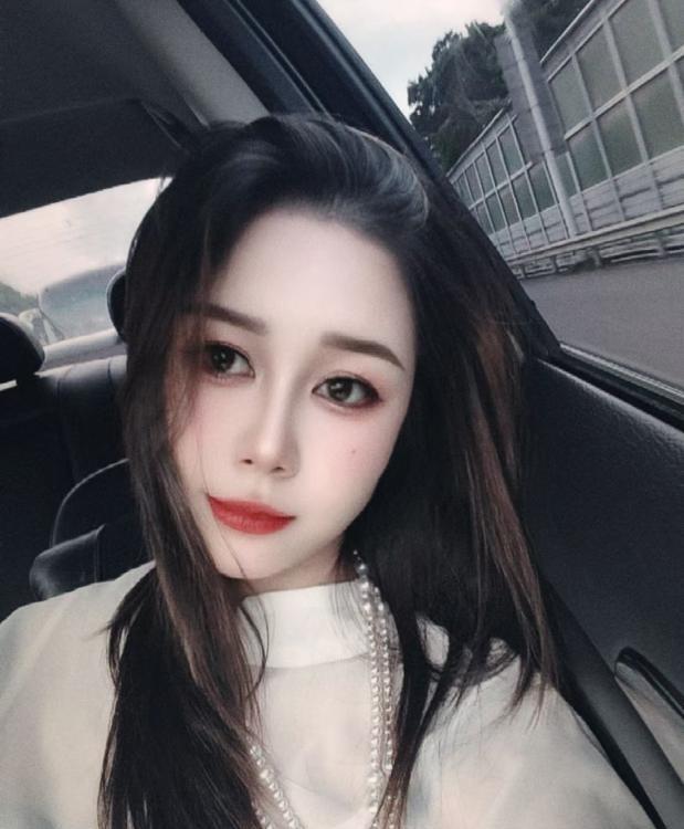 天河高个子美女