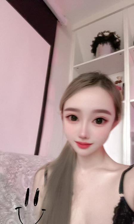 三通肥臀美少妇