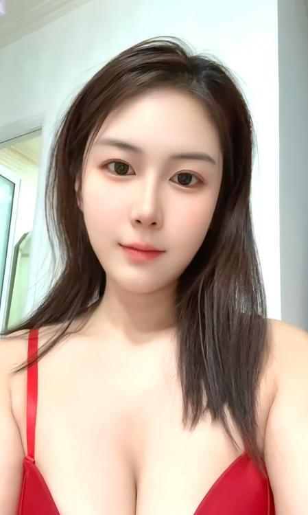 服务系小骚妇宜儿