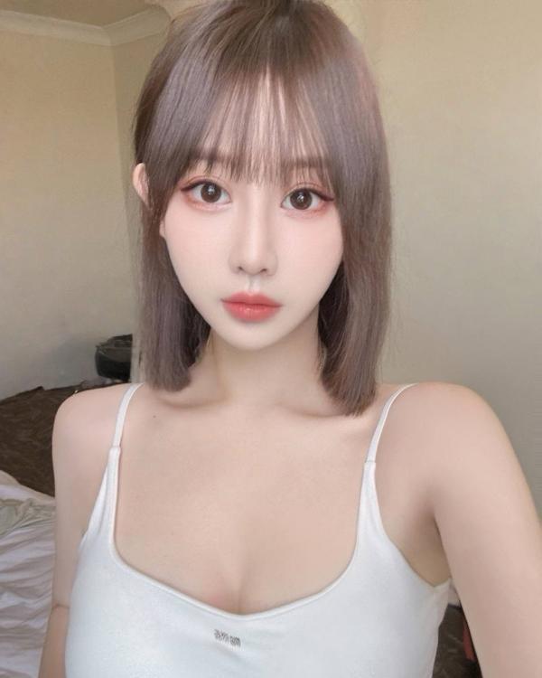 蜜桃臀健身小姐姐