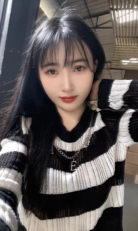 天河肥臀大波妹